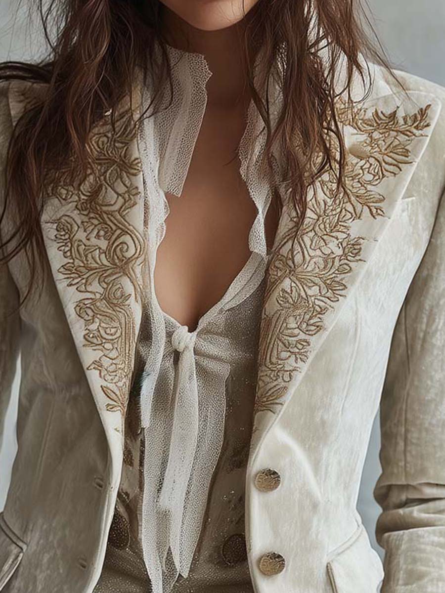 Mercedes - Embroidered Ivory Blazer