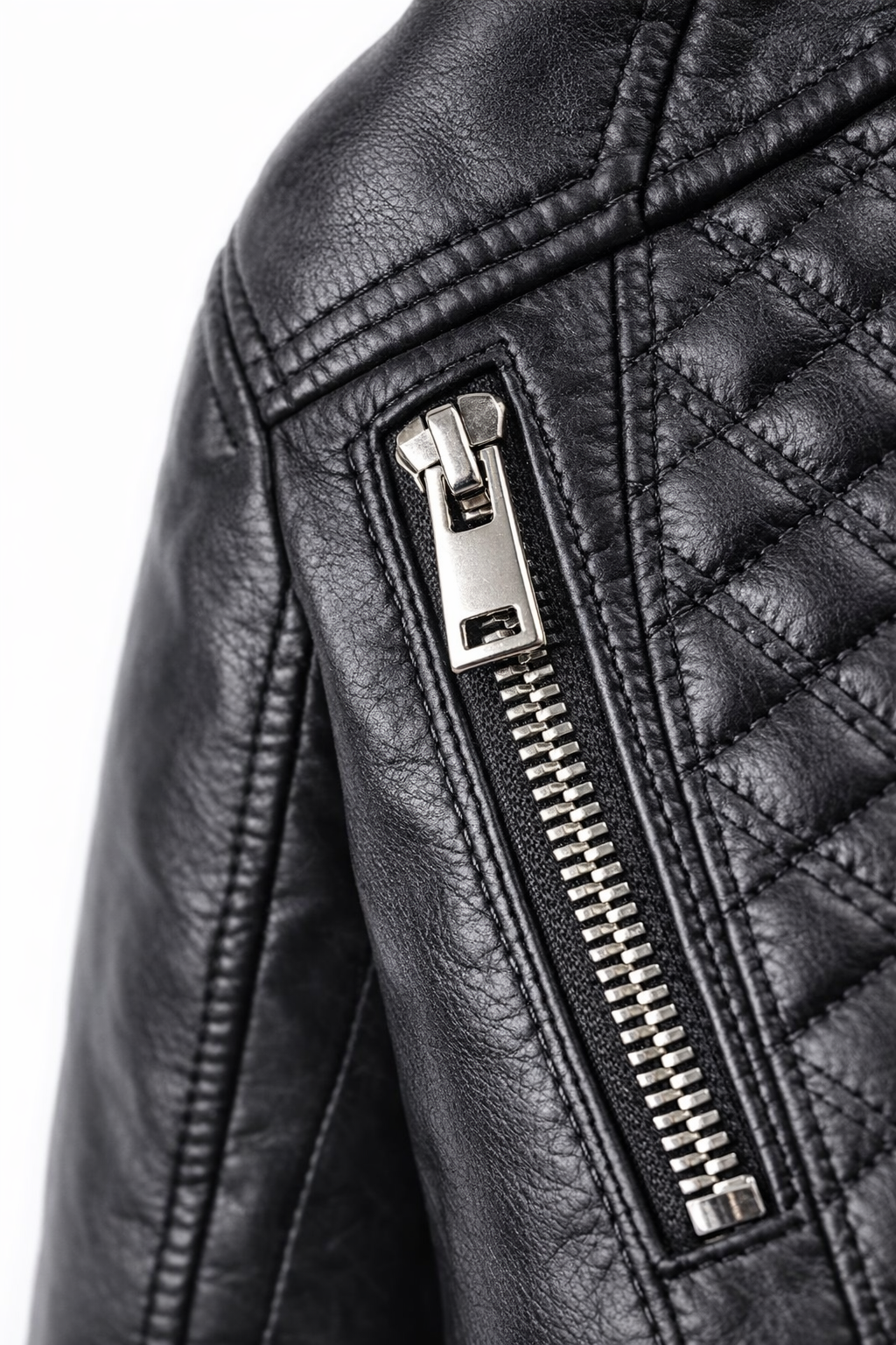 Chaqueta Motera Mujer Acolchada de Piel Roma