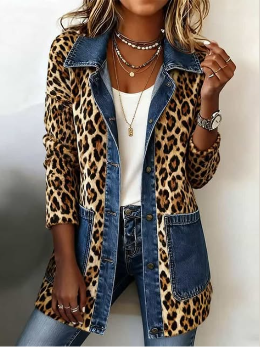 Lorena | Long Leopard Jacket with Jeans
